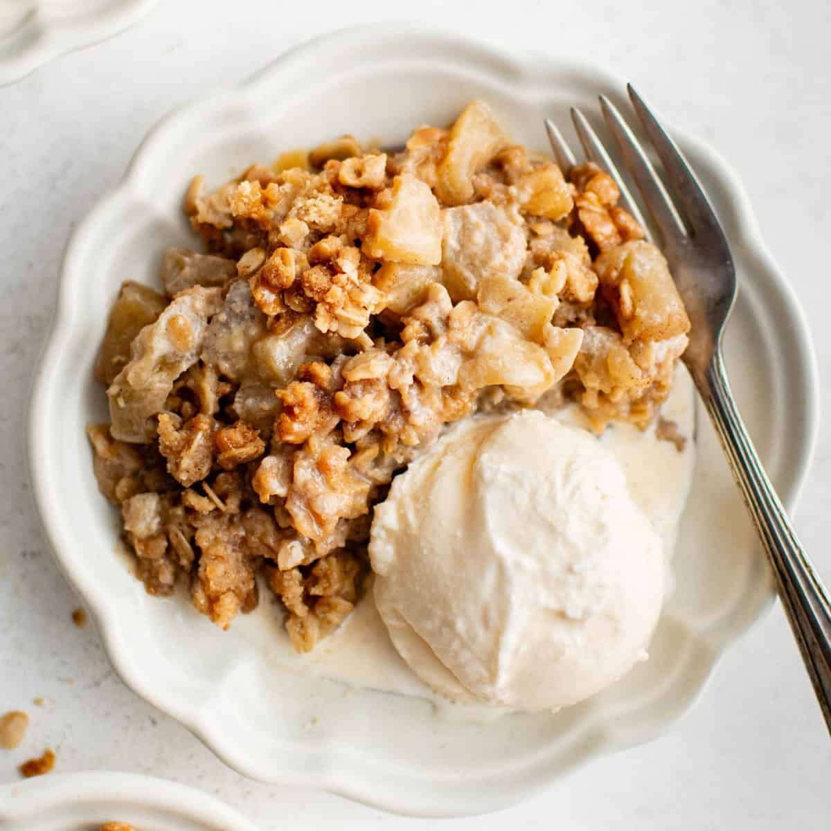 Caramel Apple Crisp