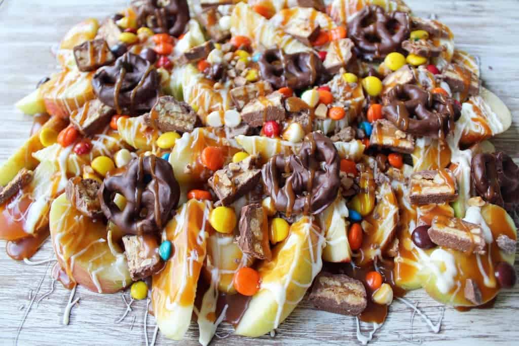 candy-madness-caramel-apple-nachos