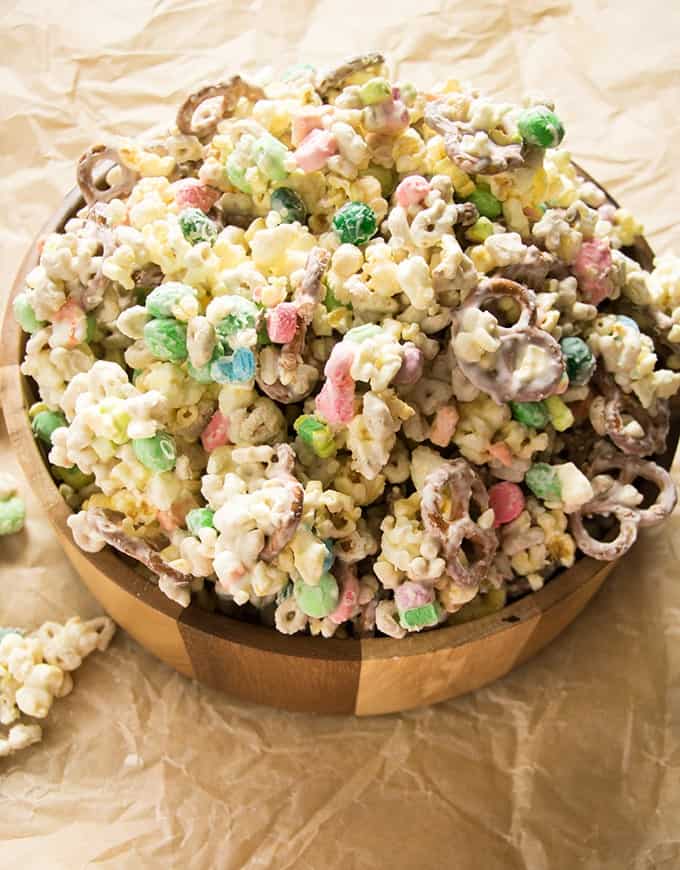 Chocolate Lucky Charms Bars by Love From The Oven  Comfort food recipes  casseroles, Lucky charms cereal, Healthy snacks to make