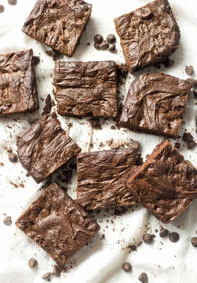 flourless cashew butter brownies