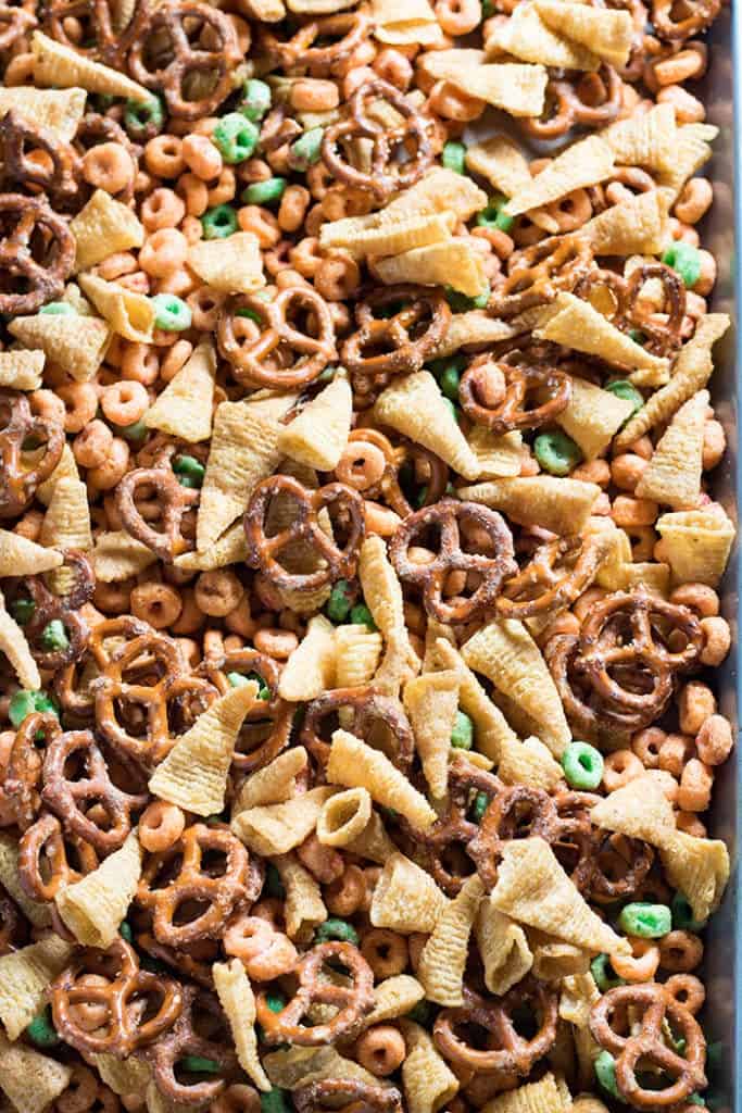 Apple Pie Fall Harvest Snack mix is the perfect combination of salty and sweet. A snack mix that is easy to make and perfect for fall and Halloween!