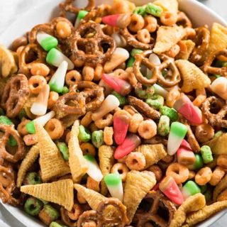 Apple Pie Fall Harvest Snack Mix is salty and sweet and perfect for fall and Halloween parties