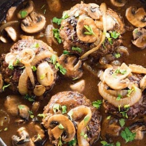 Chopped steaks with gravy