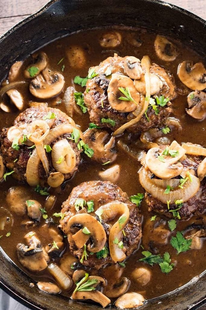 Chopped steaks with gravy