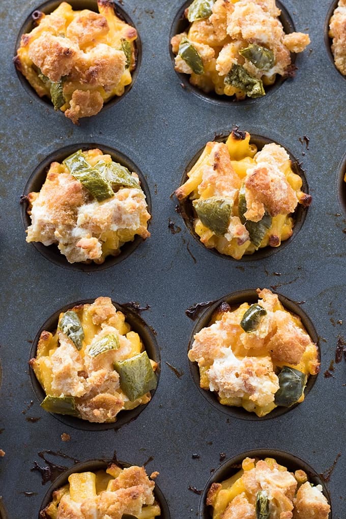 Jalapeno pepper mac and cheese cups