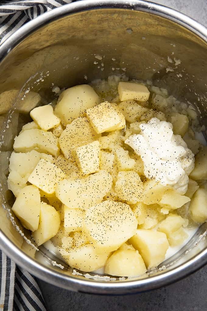 instant pot mashed potatoes with butter and sour cream