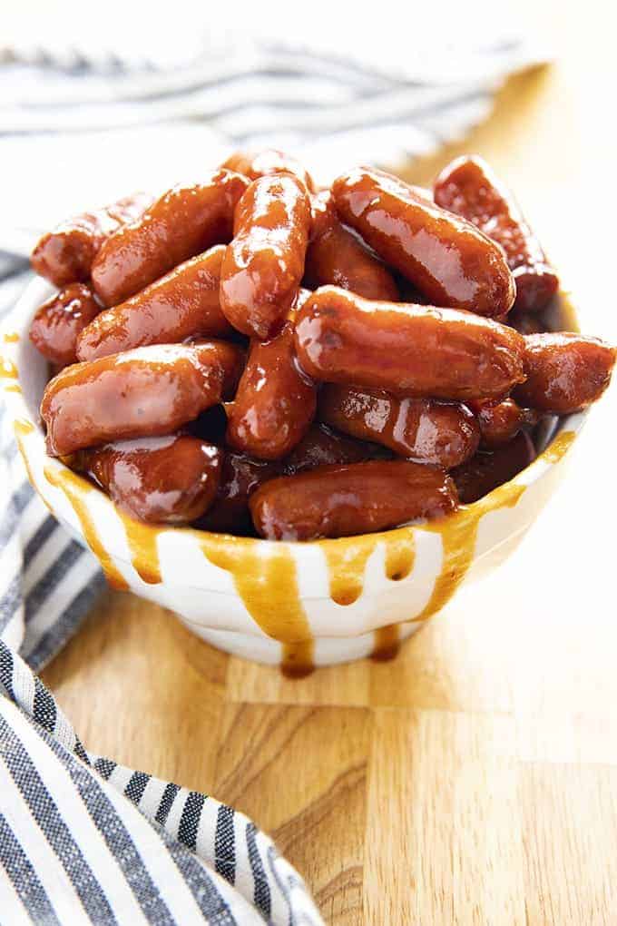 Crockpot BBQ Little Smokies Recipe - Savory Nothings