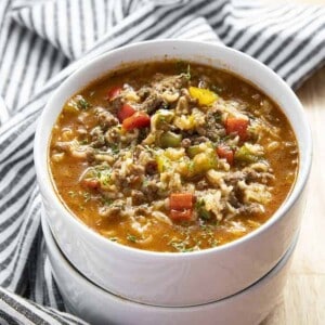 stuffed pepper soup made in the instant pot