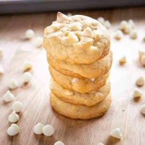 white chocolate chip cookies