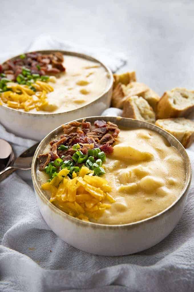 Mom's Amazing Crockpot Baked Potato Soup