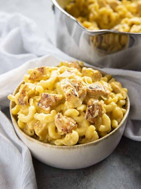 taco chicken mac and cheese in a bowl