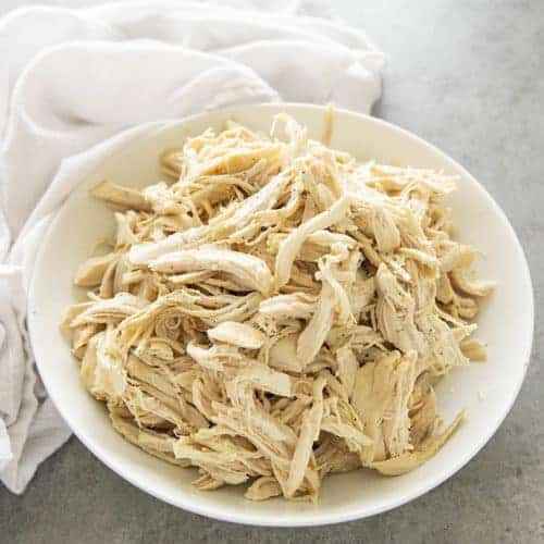 https://thesaltymarshmallow.com/wp-content/uploads/2019/03/instant-pot-chicken4-500x500.jpg