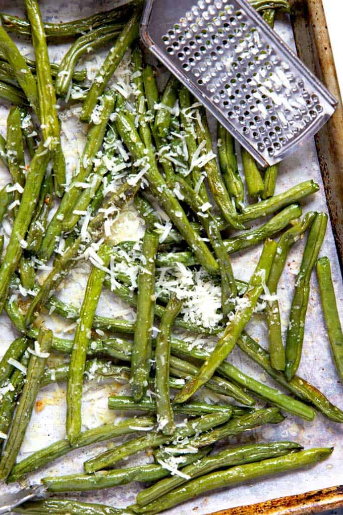 Roasted Green Beans on a sheet pan.