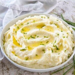 mashed potatoes in a bowl