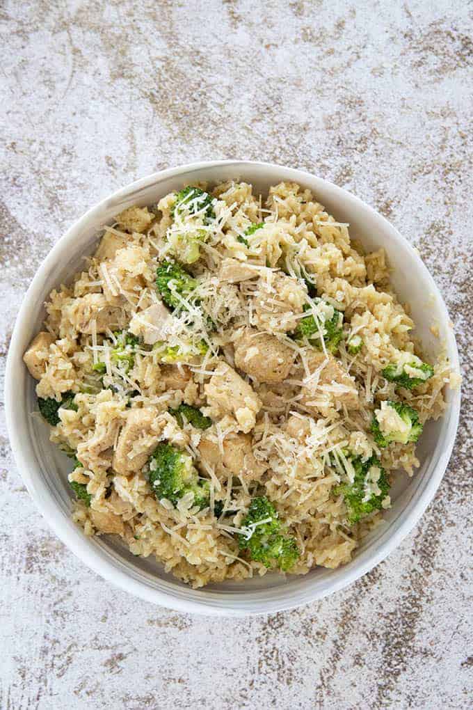 instant pot chicken and rice in bowl