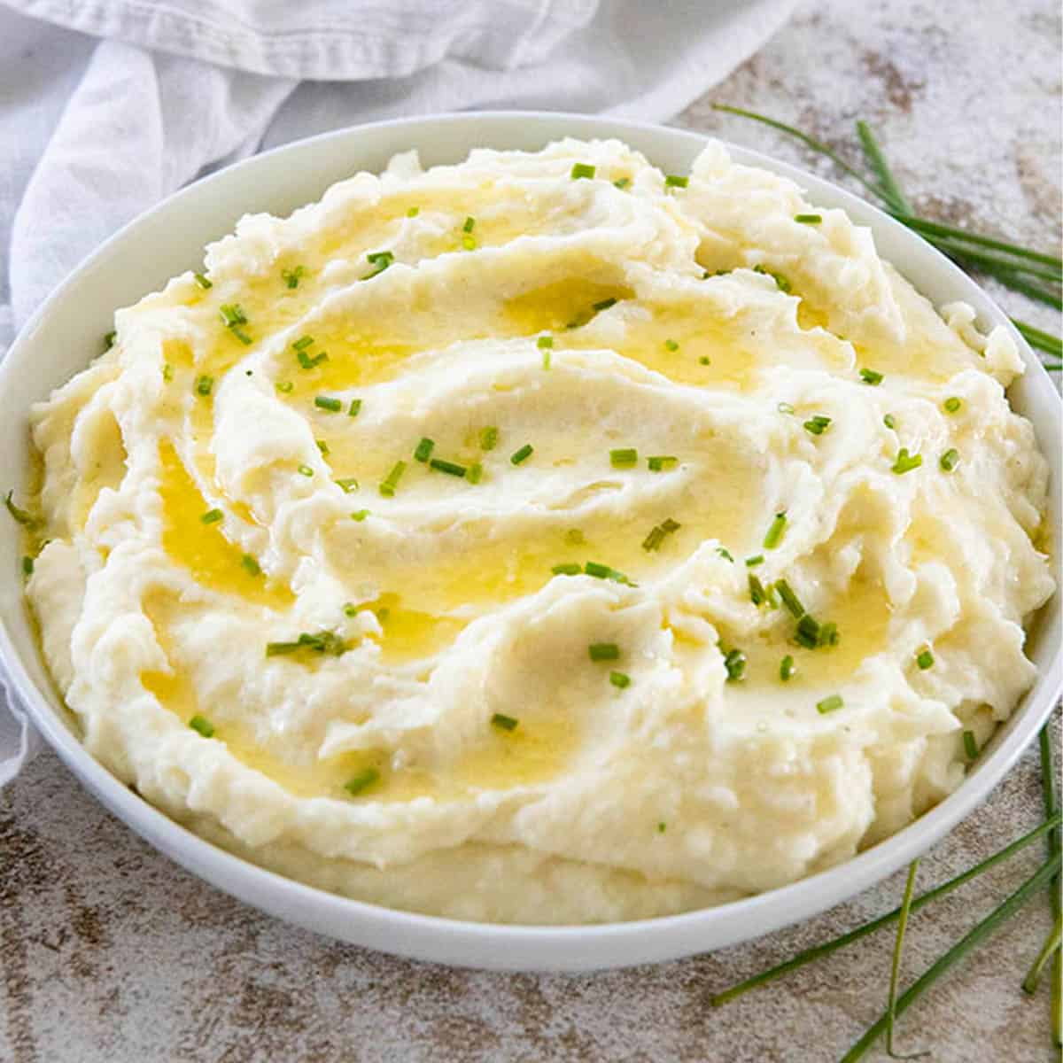 Perfect Mashed Potatoes - The Salty Marshmallow