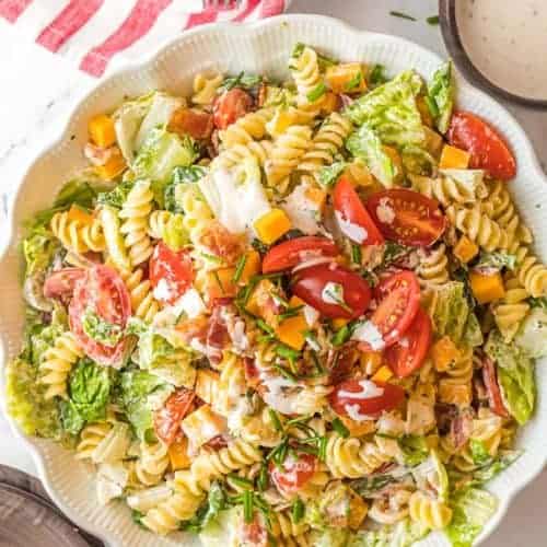 BLT Pasta Salad - The Salty Marshmallow