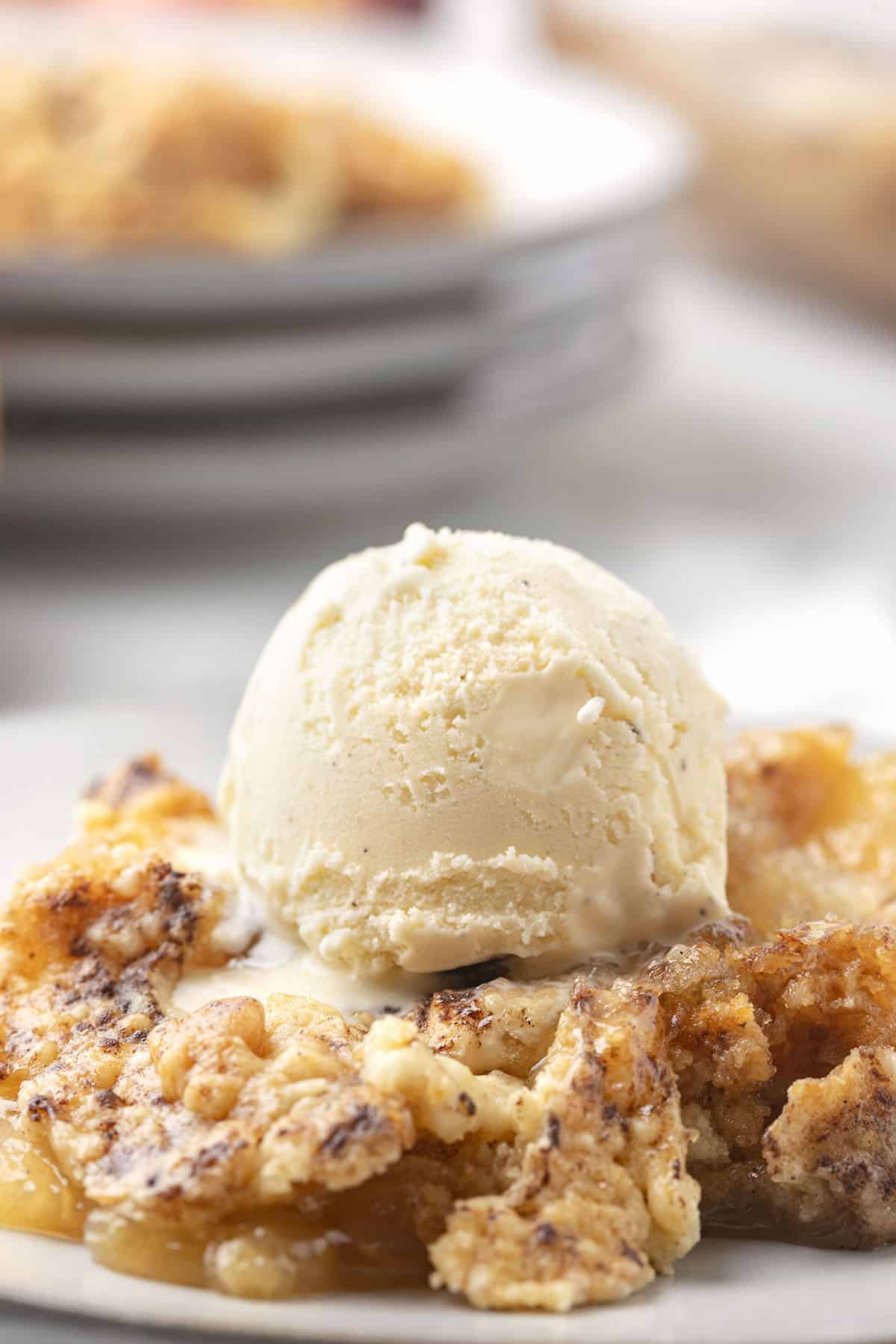 Apple Dump Cake [thesaltymarshmallow.com]