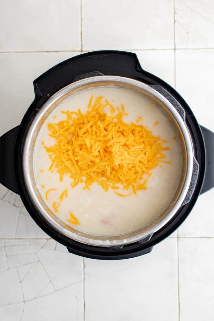instant pot potato soup with cheese