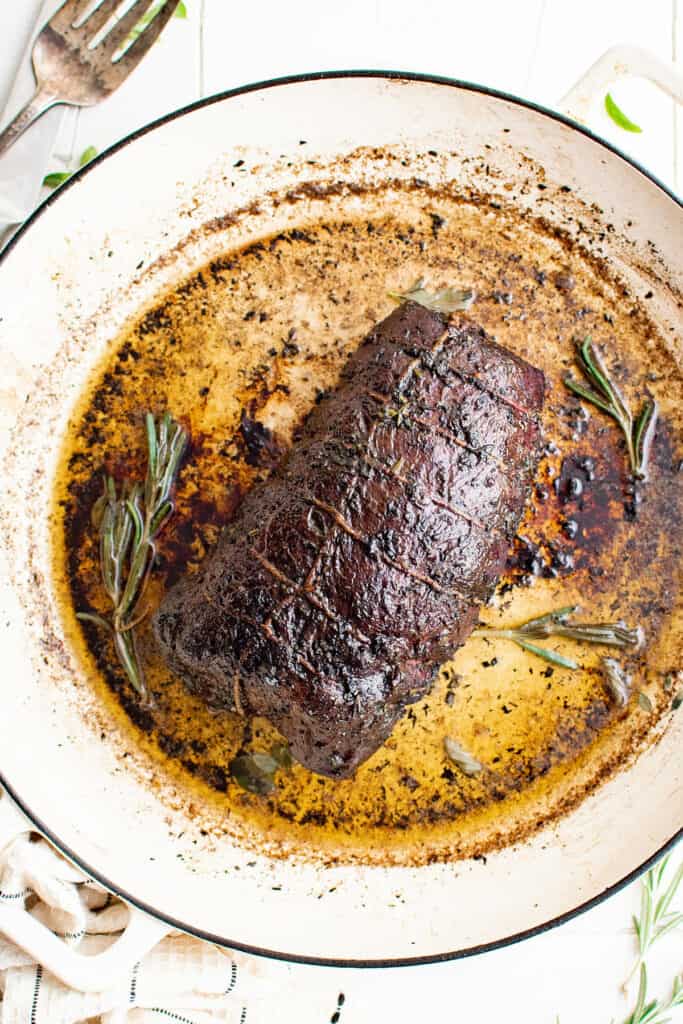 seared roast beef tenderloin in a pot