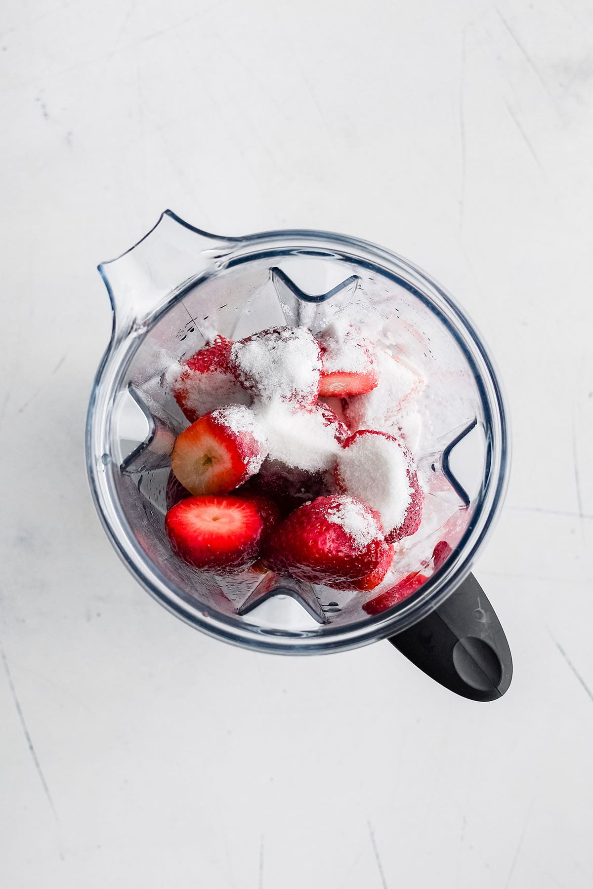 ingredients to make strawberry lemonade in a blender