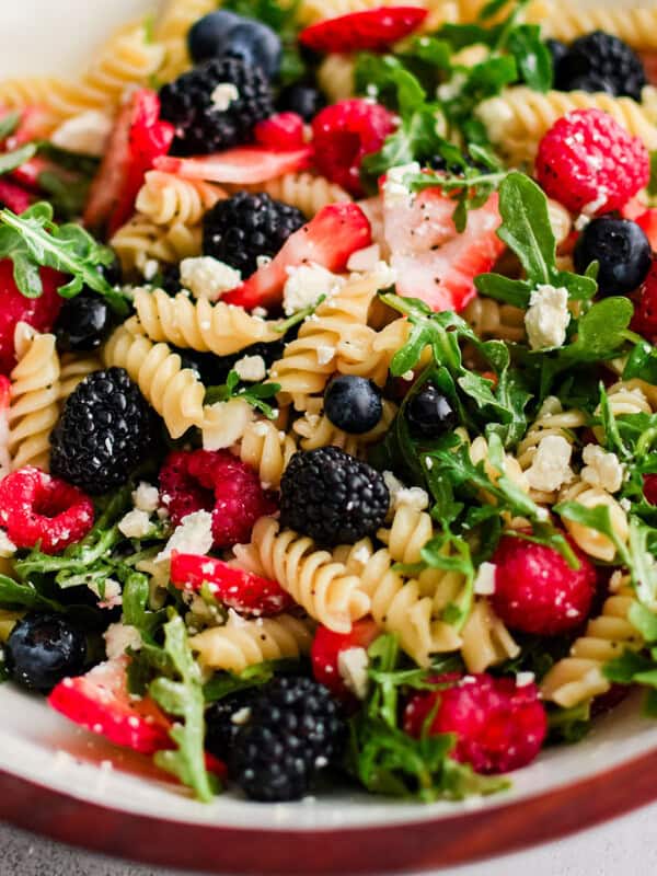 berry pasta salad