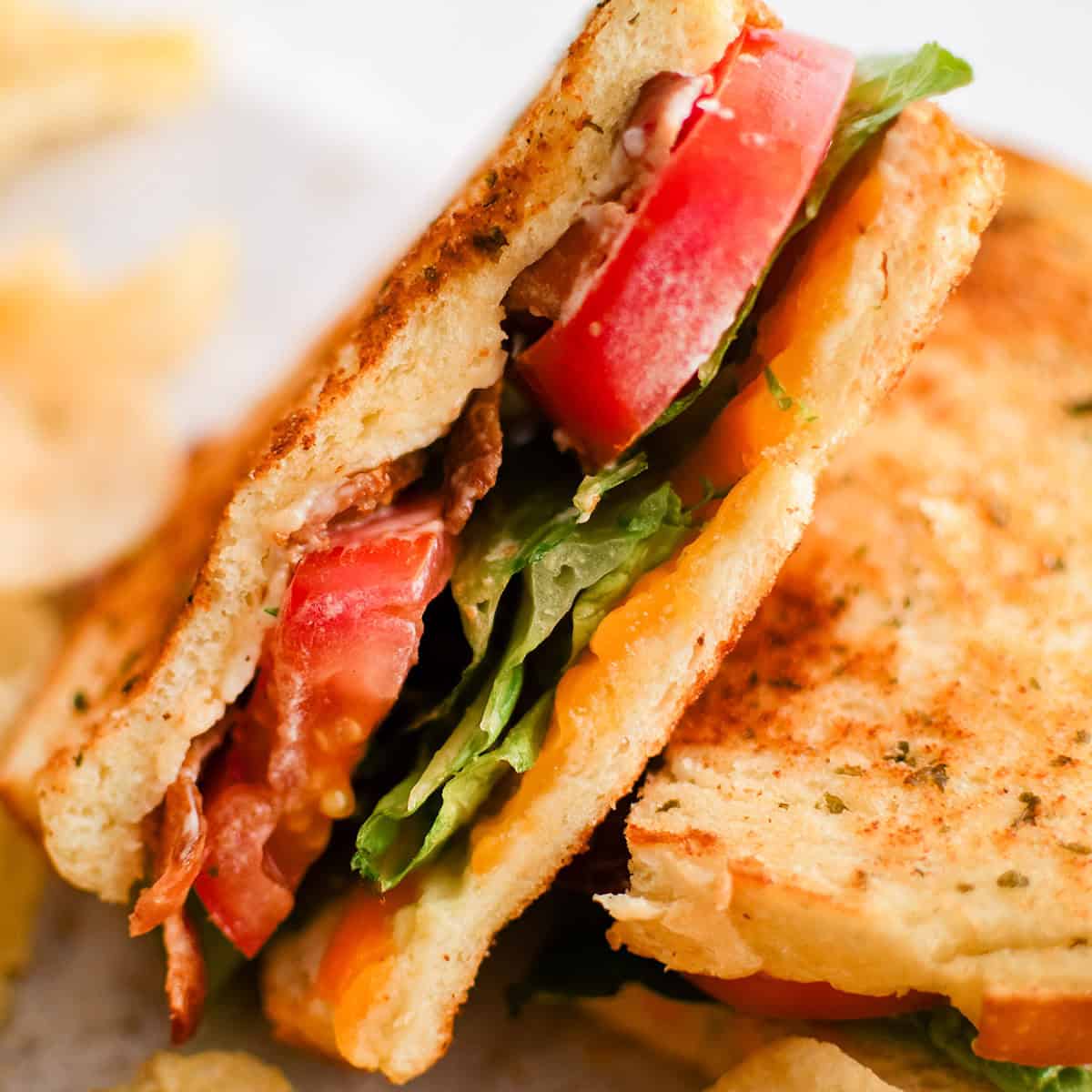 Cheesy Garlic Bread BLT