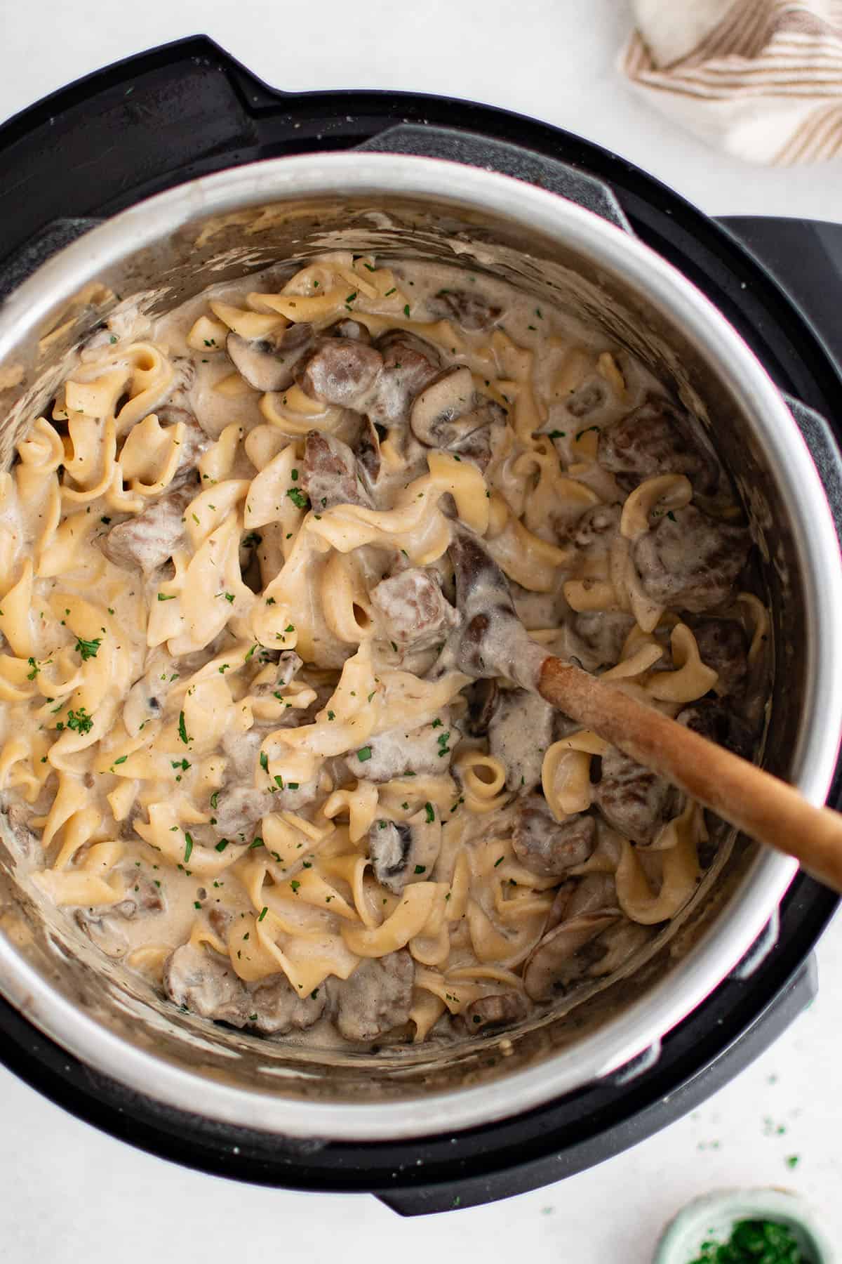 beef stroganoff in the instant pot