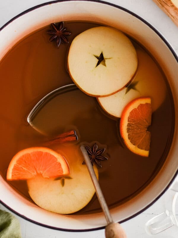 apple cider in a large stock pot