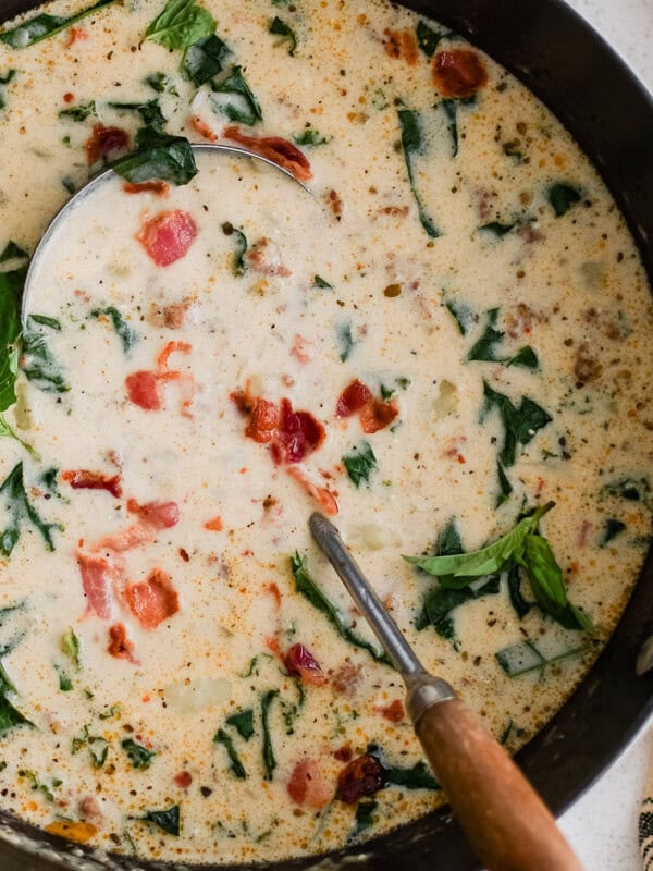 zuppa toscana in a pot