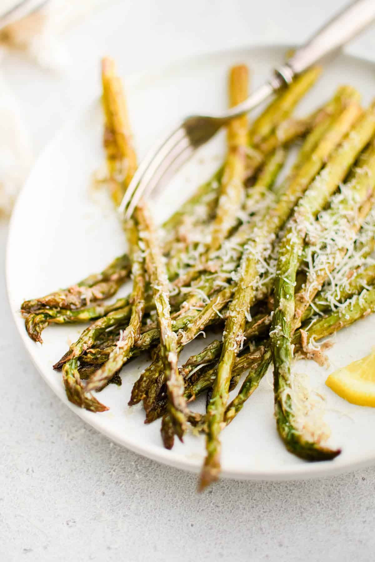 roasted asparagus on a plate