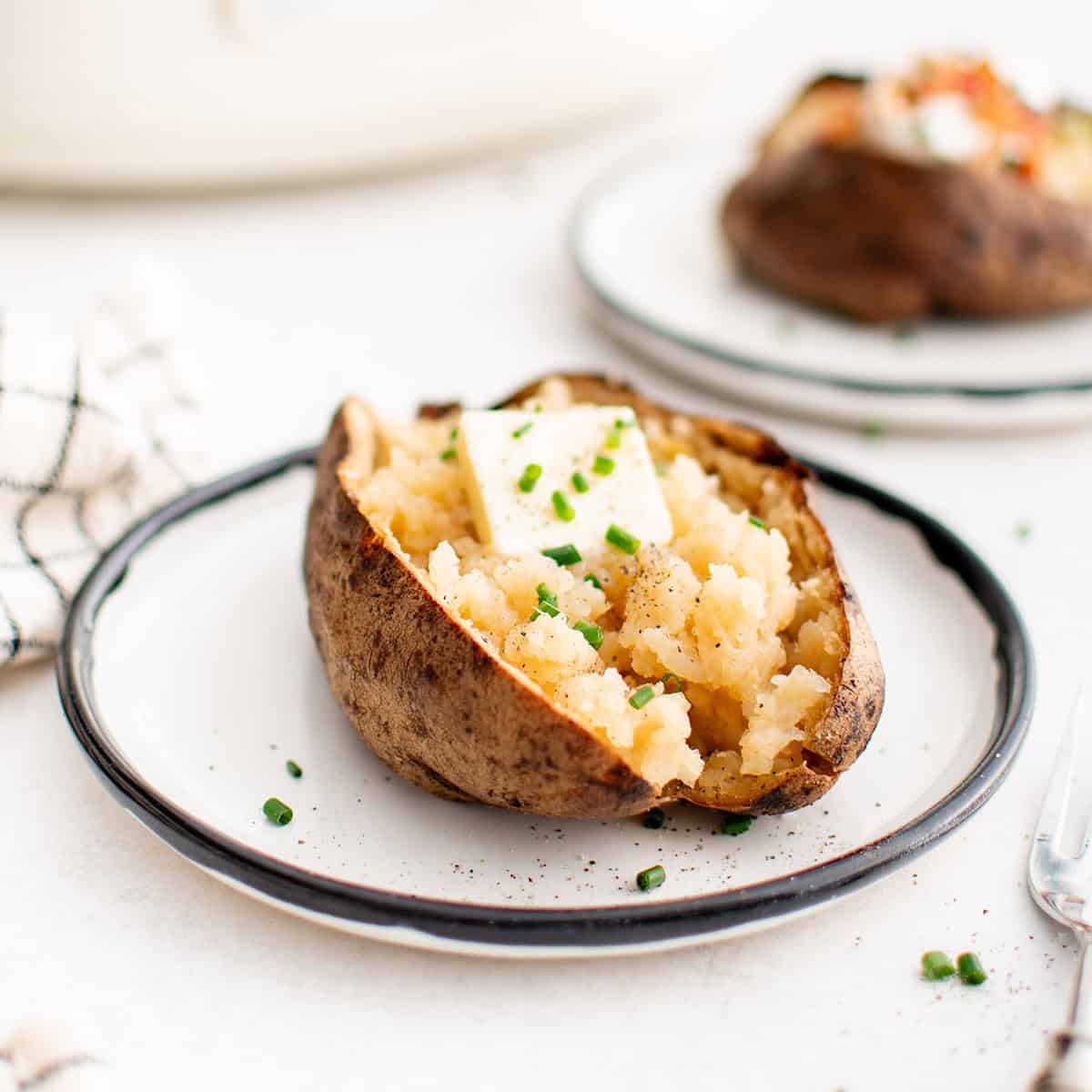 Slow Cooker Baked Potatoes