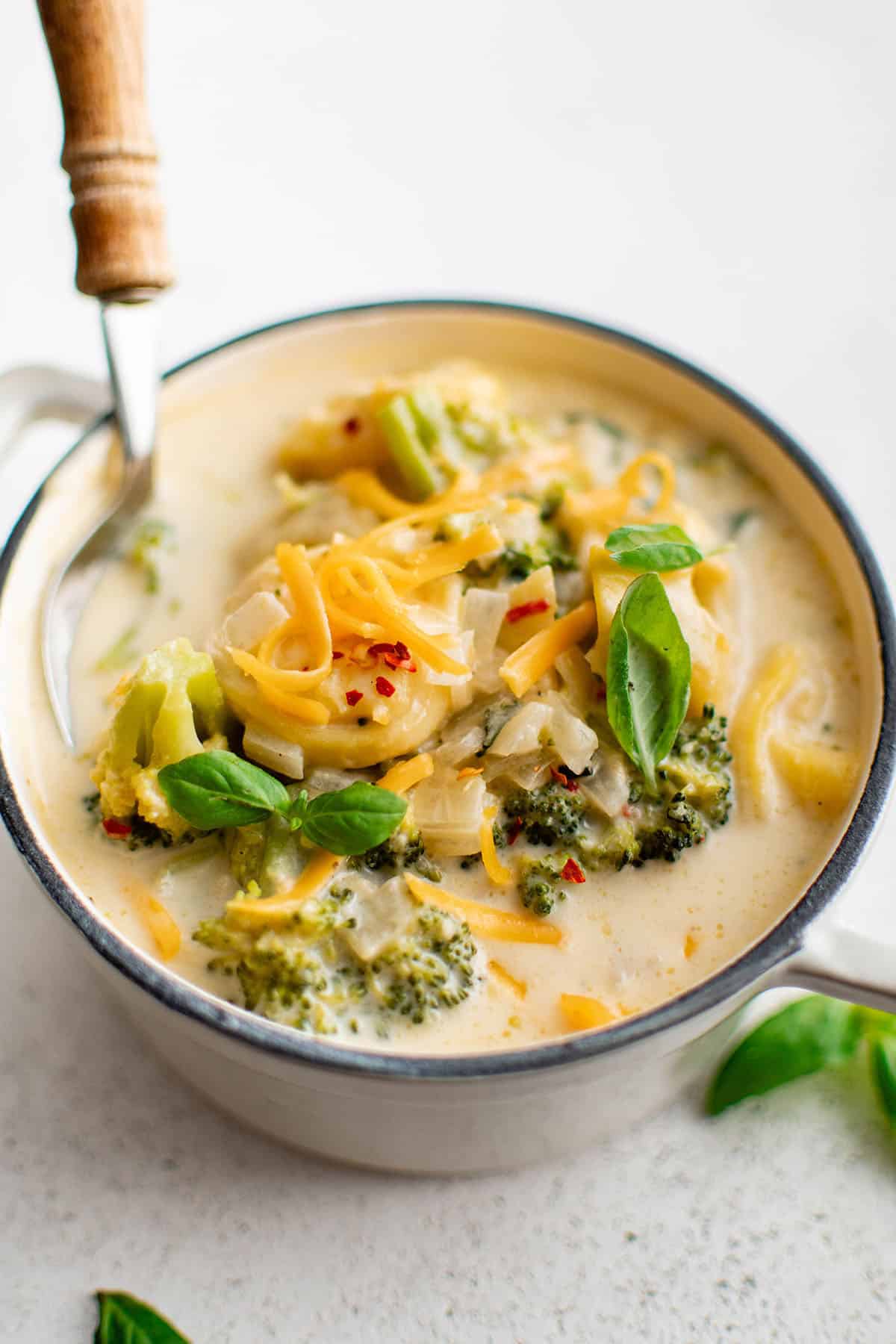 broccoli cheddar tortellini soup