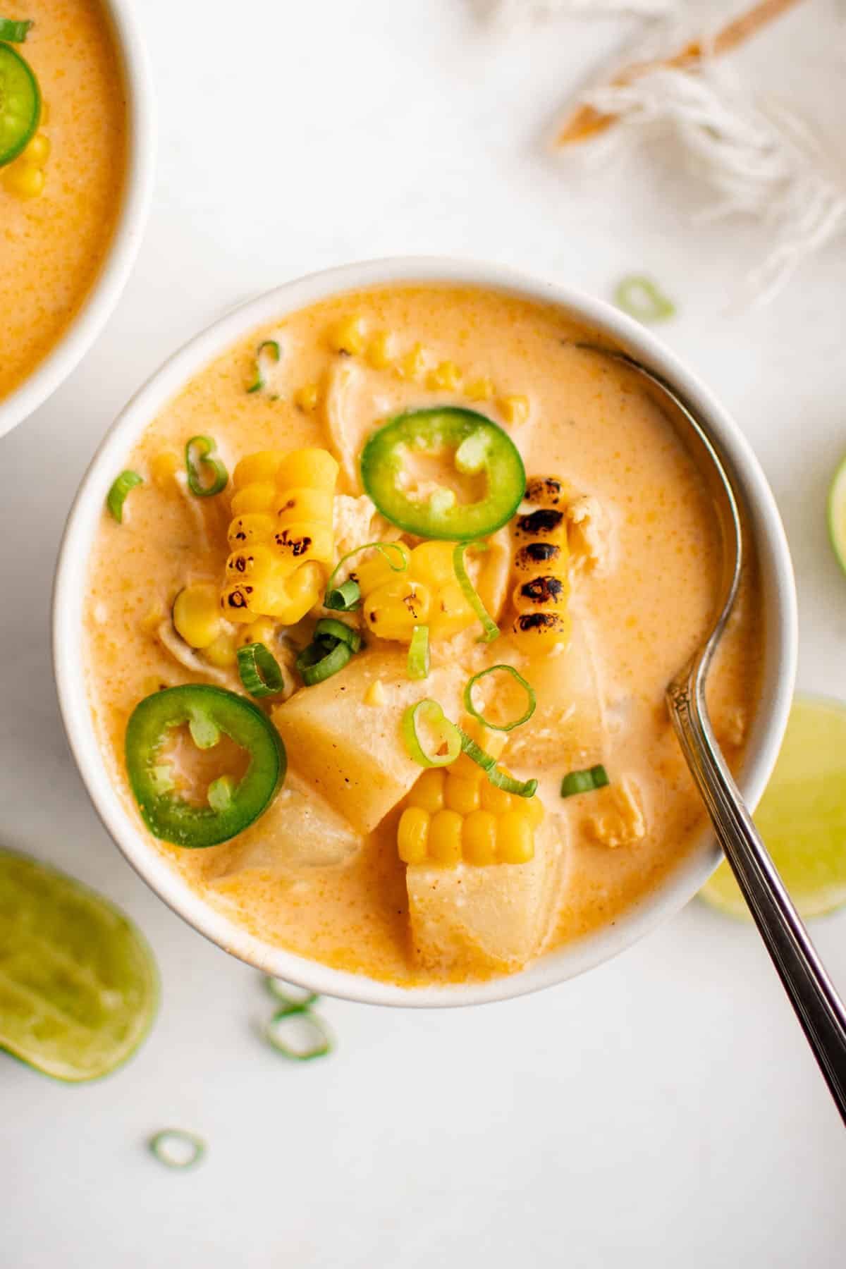 crockpot queso chicken chowder
