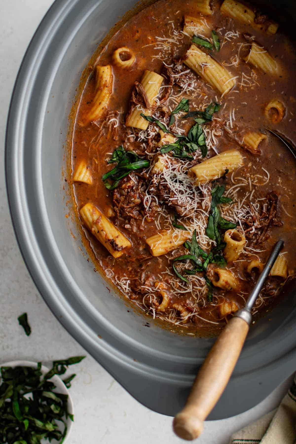 crockpot chuck roast rigatoni soup
