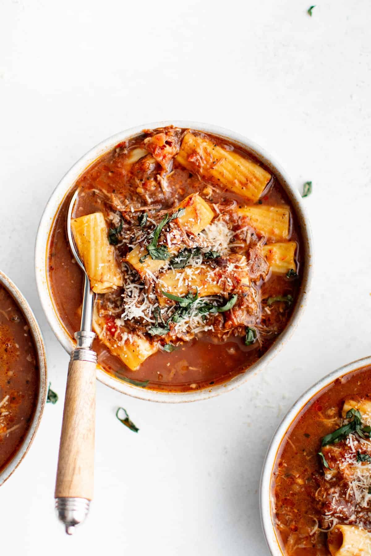crockpot chuck roast rigatoni soup