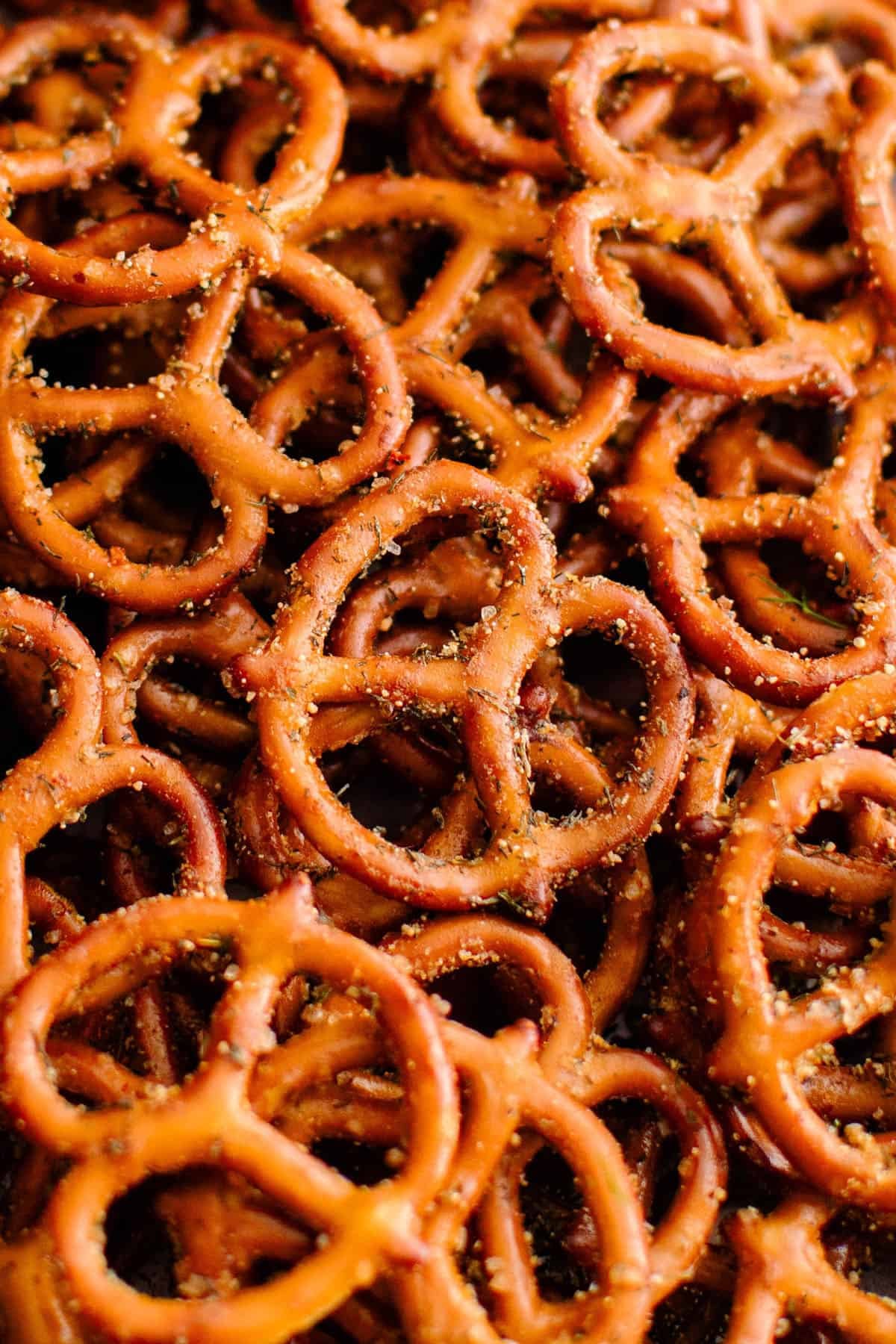 cajun dill pickle pretzels